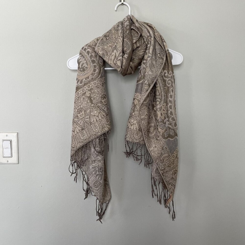 collectioneighteen beige brown tan paisley vintage‎ scarf fringe soft beautiful